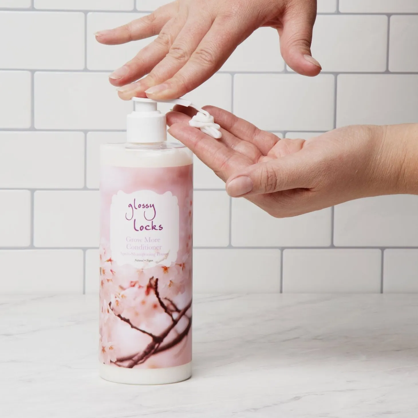 Glossy Locks Grow More Conditioner